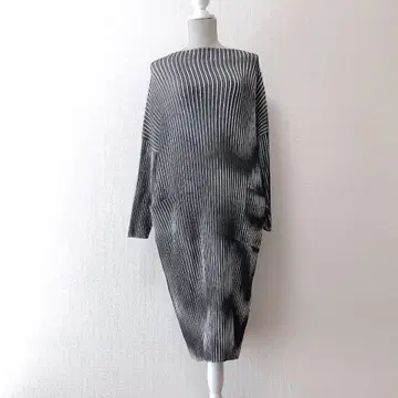 SPECCHIO 샤틀 플리츠 원피스 스트라이프 40