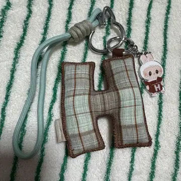 러브브 알파벳 펜던트 H