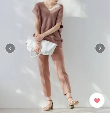 카타아제 V넥 베스트