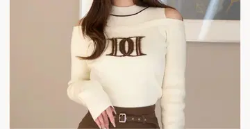 다리치 레이어드 라이크 로고 니트탑