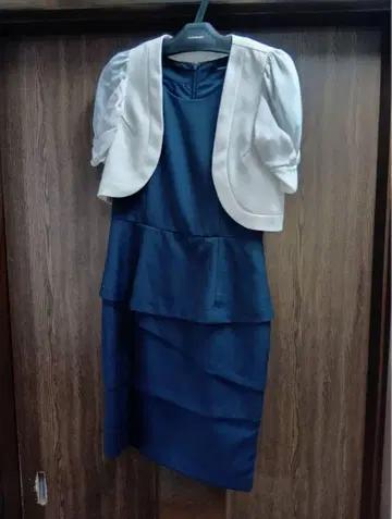 네이비 페플럼 반팔 원피스