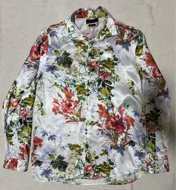 ZARA 꽃무늬 셔츠 레이온 원단