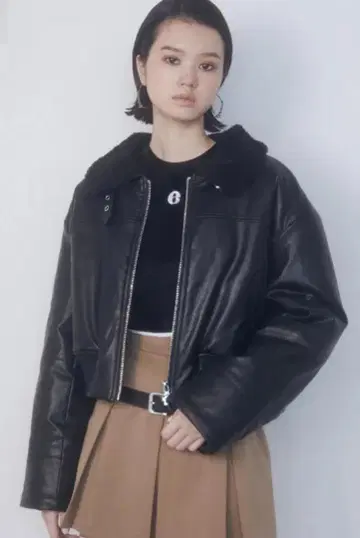 23AW EMODA 에모다 숏 기장 블루종