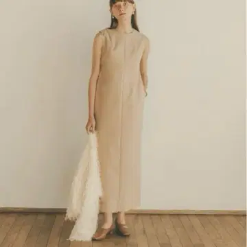 BACK OPEN I LINE ONE PIECE 타이트 클라네