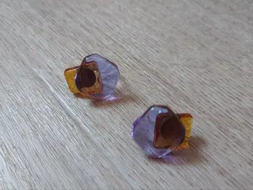 새상품급 hara glass works 유리 귀찌 라벤더 카멜