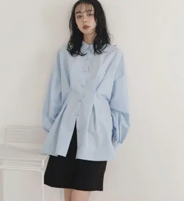 허리 턱 칼라 셔츠
