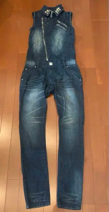 글래드 뉴스 데님 올인원 스터드 장식 락 디자인 사이즈 R