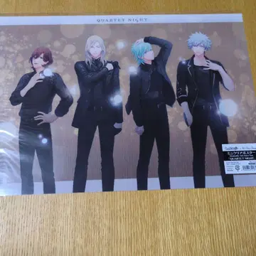 우타프리 QUARTET NIGHT 클리어 포스터