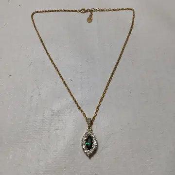 마리오 발렌티노 목걸이