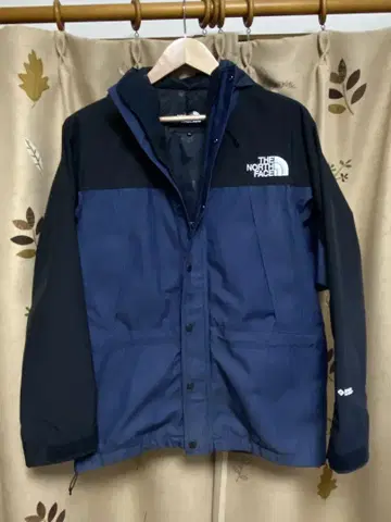 THE NORTH FACE 마운틴 라이트 데님 자켓 고어텍스