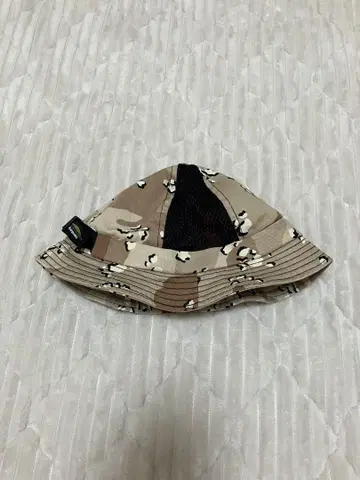 Lidairpeaks Pebbles hat black
