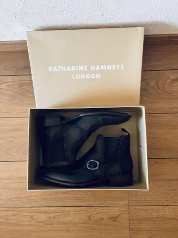 KATHARINE HAMNETT 캐서린 해머넷 하프 부츠