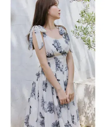 Herlipto sunflower printed midi dress