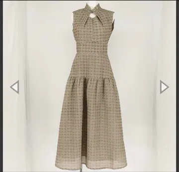 dazzlin 슬리브리스 롱 원피스 베이지