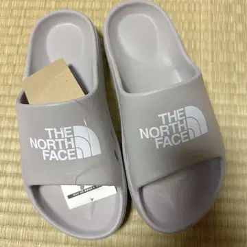 THE NORTH FACE 샌들
