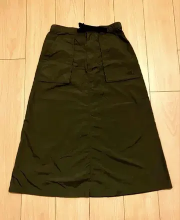 [ THE NORTH FACE ] 플레어 롱 스커트 올리브