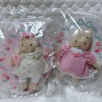 산리오 초레어 마론 크림 마스코트 브로치