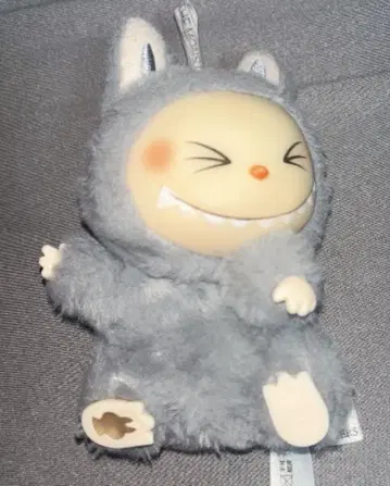 LABUBU 라브브 봉제 인형 Have A Seat 정품