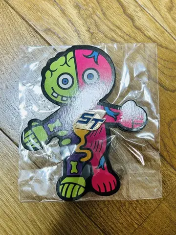 ST 빨간색과 화이트 수사 파일 ST 배지
