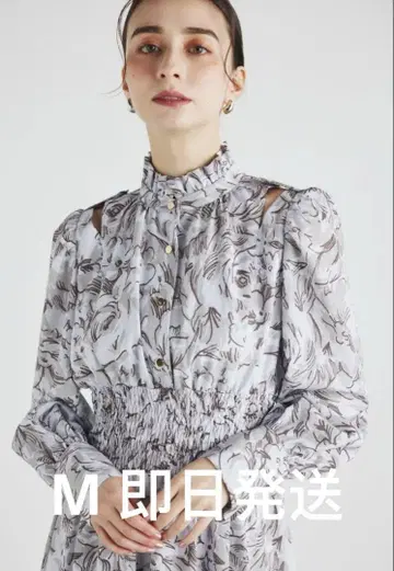 rienda 개더넥 퍼프 슬리브 원피스
