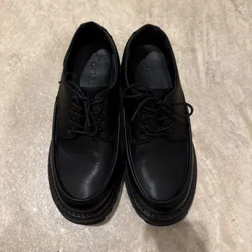 ETELIO 더블 밑창 샤크 콤비네이션 모카신 신발