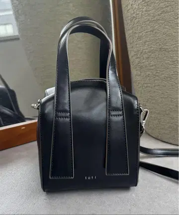loti 박스 보스턴 BAG [ BLACK ]