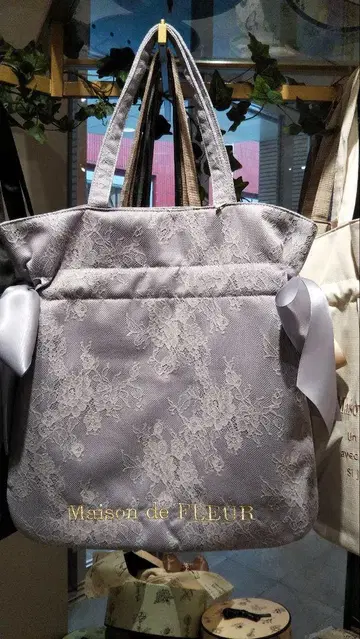 최종 가격 인하 메종 드 플뢰르 레이스 토트백 세트