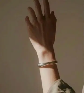 sophie buhai 뱅글 소피 부하이