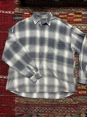 옴브레 체크 플란넬 셔츠 커트 코베인