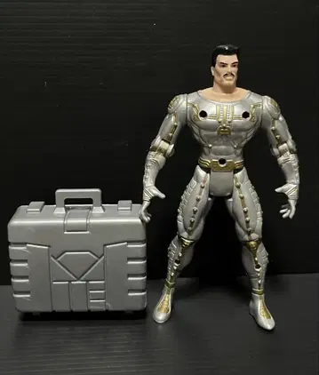 TOY BIZ 아이언맨 토니 스타크