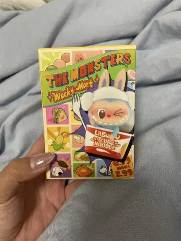THE MONSTERS Wacky Mart 피규어