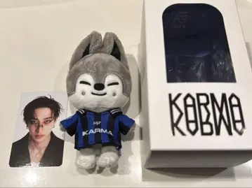 스키즈 KARMA SKZOOver 키링 울프찬 트레이딩 카드 방찬
