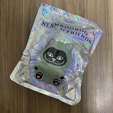 미개봉 새상품 RIPNDIP JERMIE JERMBOOBOO 봉제 인형