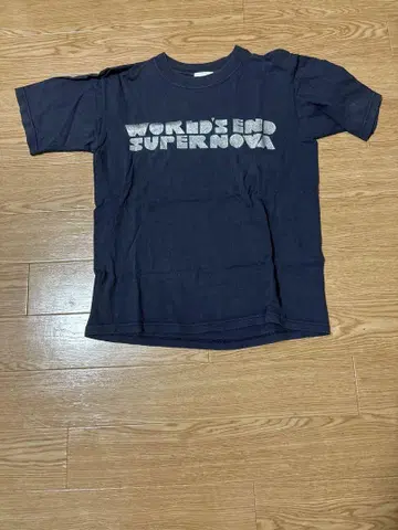 쿠루리 WORLD'S END SUPERNOVA 티셔츠 L 사이즈 여성용