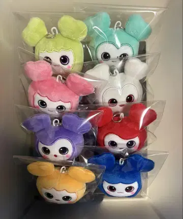 TWICE READY TO BE 굿즈 스마트폰 참