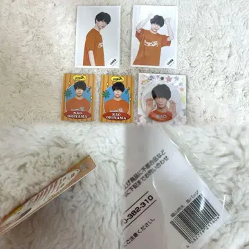 오리야마 나오 캔뱃지 프로필 카드 공식 사진