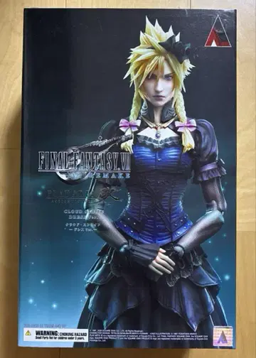 FF VII 리메이크 PLAY ARTS 클라우드 드레스 Ver.-