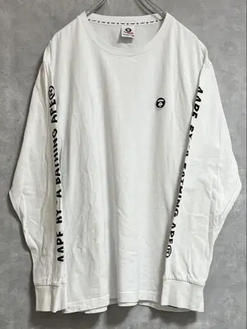 Aape T 화이트 긴팔