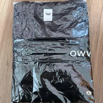 OWV 멤버 친필 네임 OWV x QWV BIG 실루엣 T셔츠
