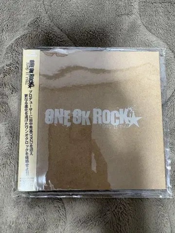 ONE OK ROCK 미니 앨범