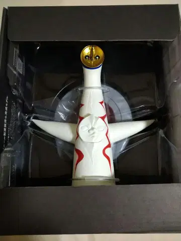 카이요도 태양의 탑 1/350 스케일 피규어