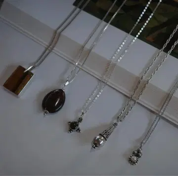 Cherlife shop 빈티지 실버 목걸이