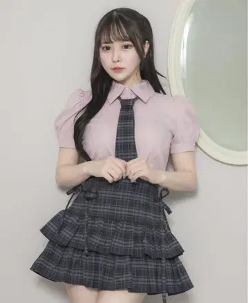 pium 넥타이 포함 퍼프 슬리브 셔츠