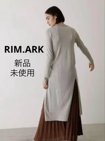 [ 새상품 미사용 ] RIM.ARK 림아크 슬릿 롱 니트 원피스