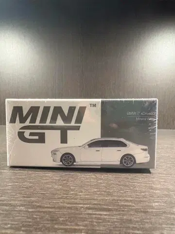 [ 미개봉 ] BMW i7 xDrive 60