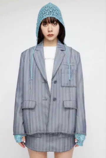 그레이 스트라이프 셋업