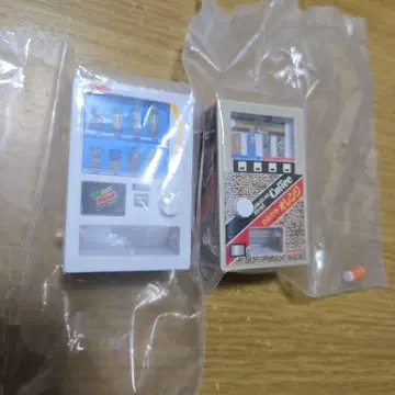 DyDo 미니어처 자동판매기 2점