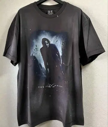THE DARK KNIGHT T셔츠 블랙