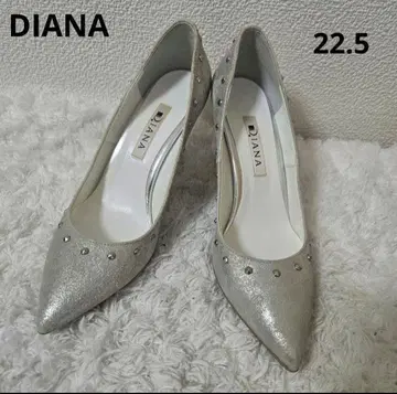 DIANA 다이애나 스터드 하이힐 실버