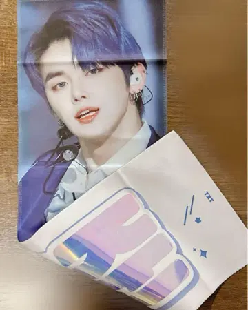 TXT 영준 슬로건 파랑 머리